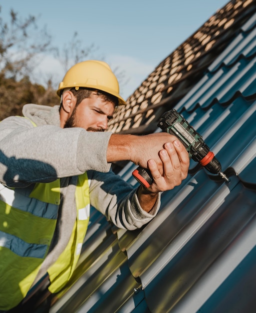 Soluții pentru reducerea costurilor de întreținere a echipamentelor industriale